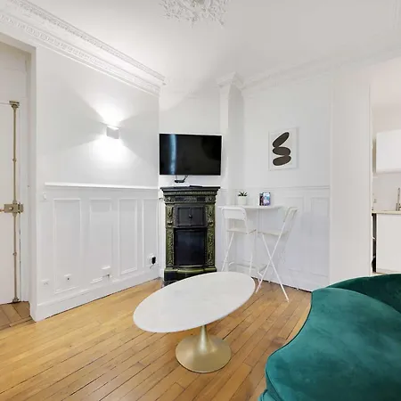 Superb Appt - 17th Ard - Mobility Lease Apartment Paris