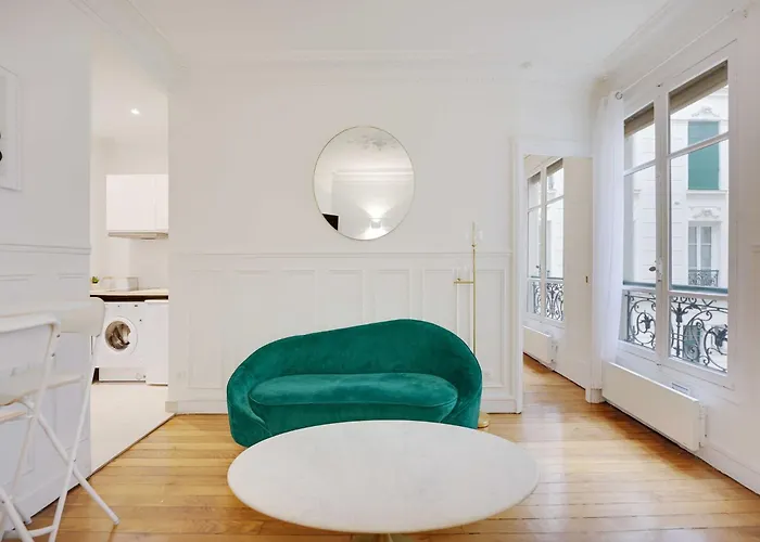 Apartment Superb Appt - 17th Ard - Mobility Lease